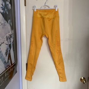 NWOT Gymshark Leggings